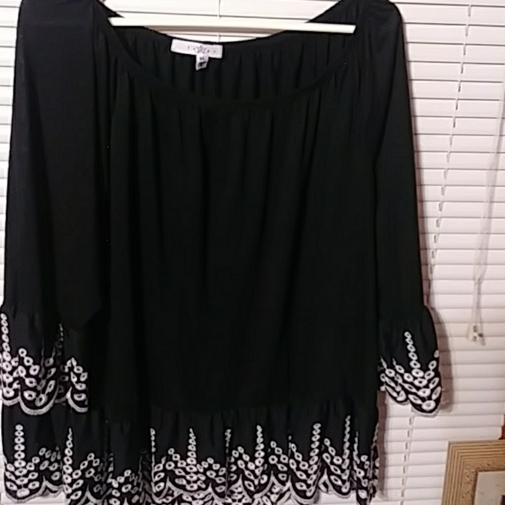 Evening Black and White blouse
